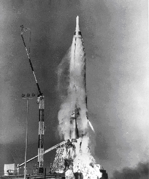 Atlas test flight, October 1960. The missile was 83 feet tall and when fueled weighed 267,000 pounds.